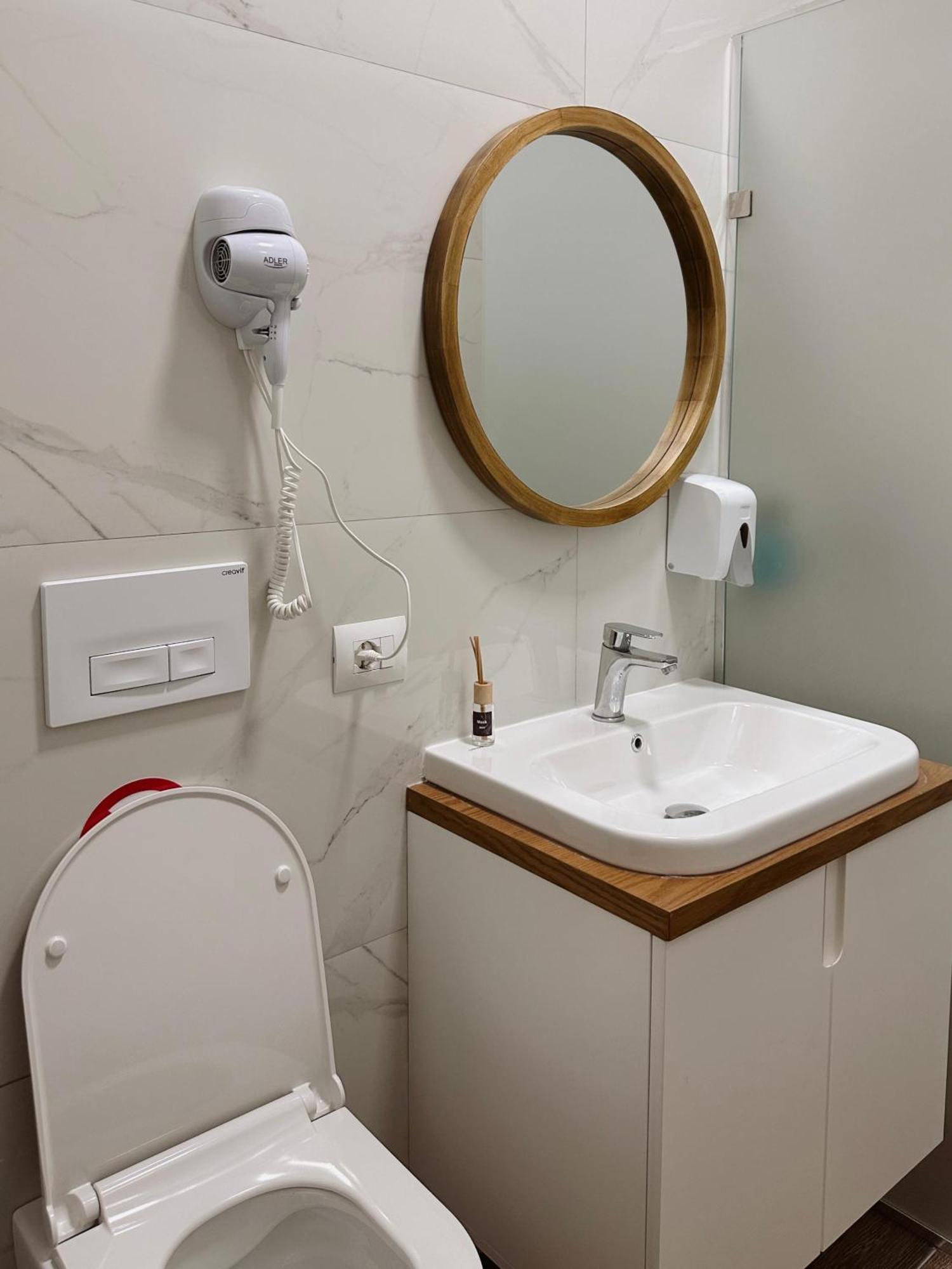 107 Dreams Bed & Breakfast Тирана Екстериор снимка